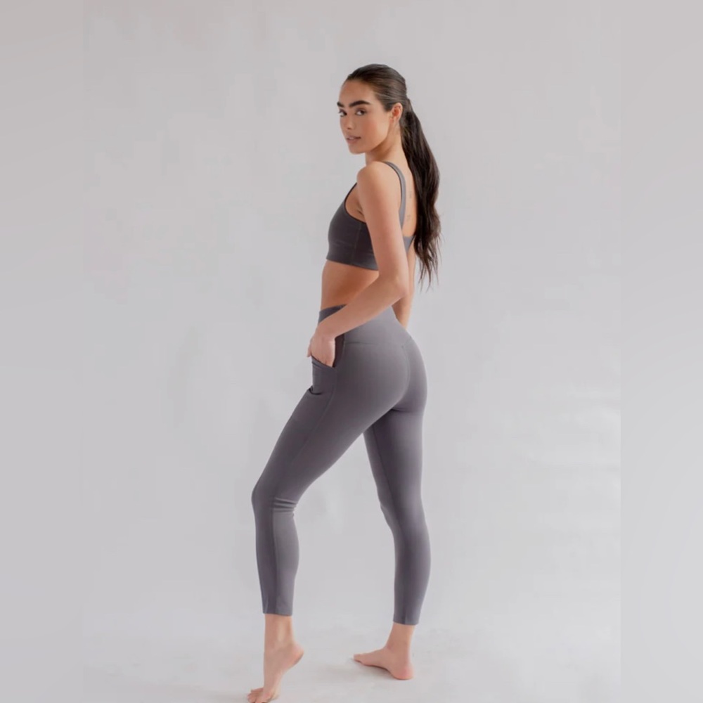 Girlfriend Collective Moon Grey High Waisted Pocket 7/8/ Leggings